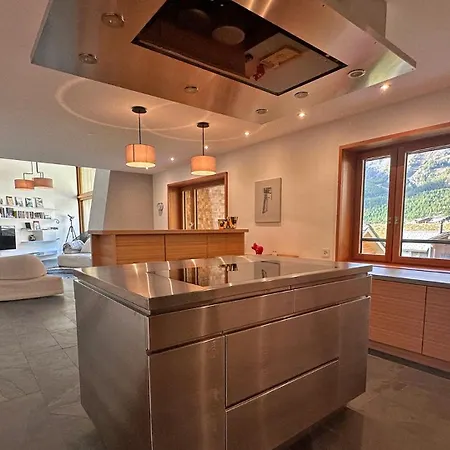 Villa 5br Chalet Above The Centre Of Fee *